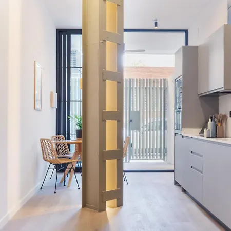 Mestalla Flats By Nomad Host Валенсия