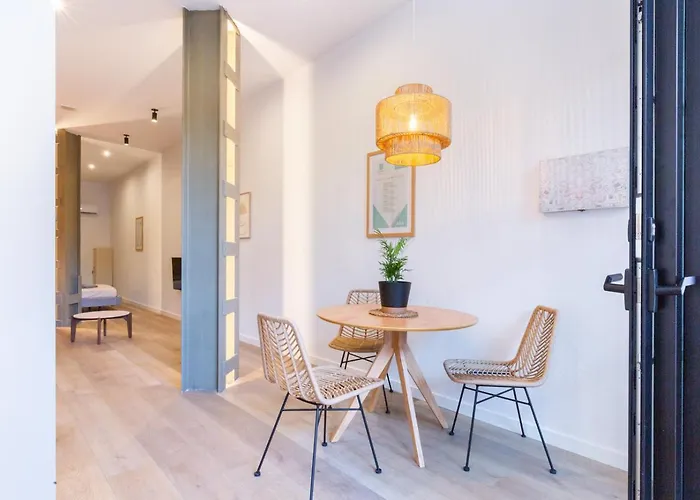 Apartament Mestalla Flats By Nomad Host
