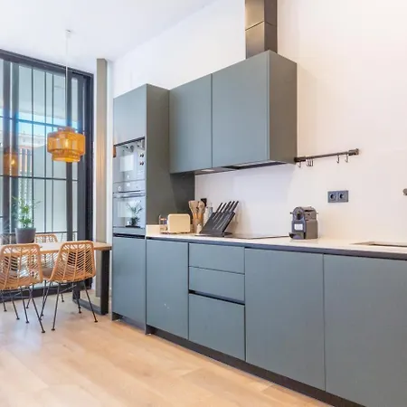 Mestalla Flats By Nomad Host