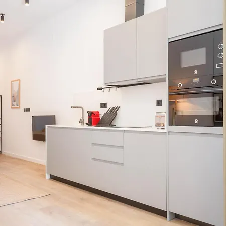 Mestalla Flats By Nomad Host